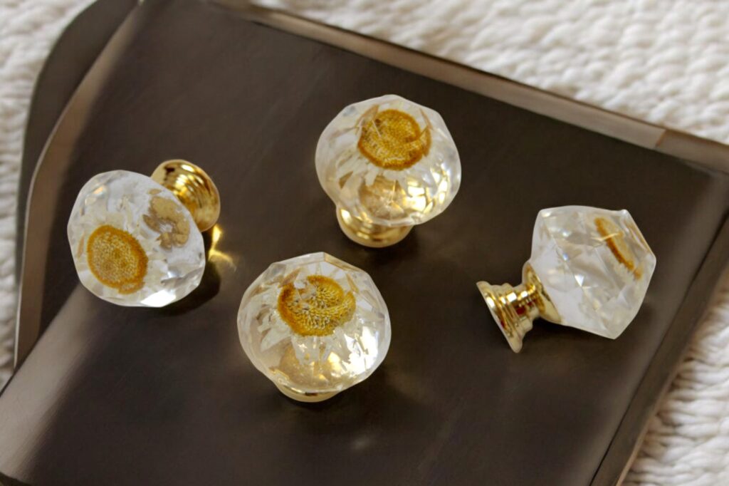 gałka meblowa żywica