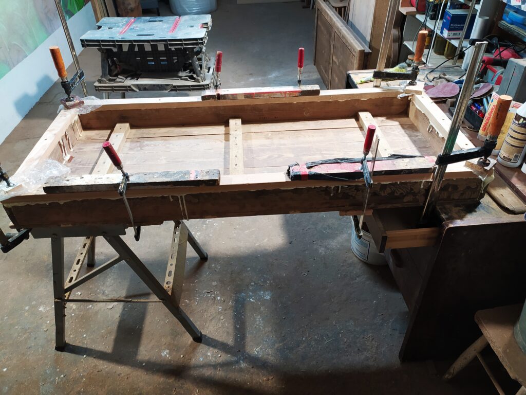 renowacja starej szafy