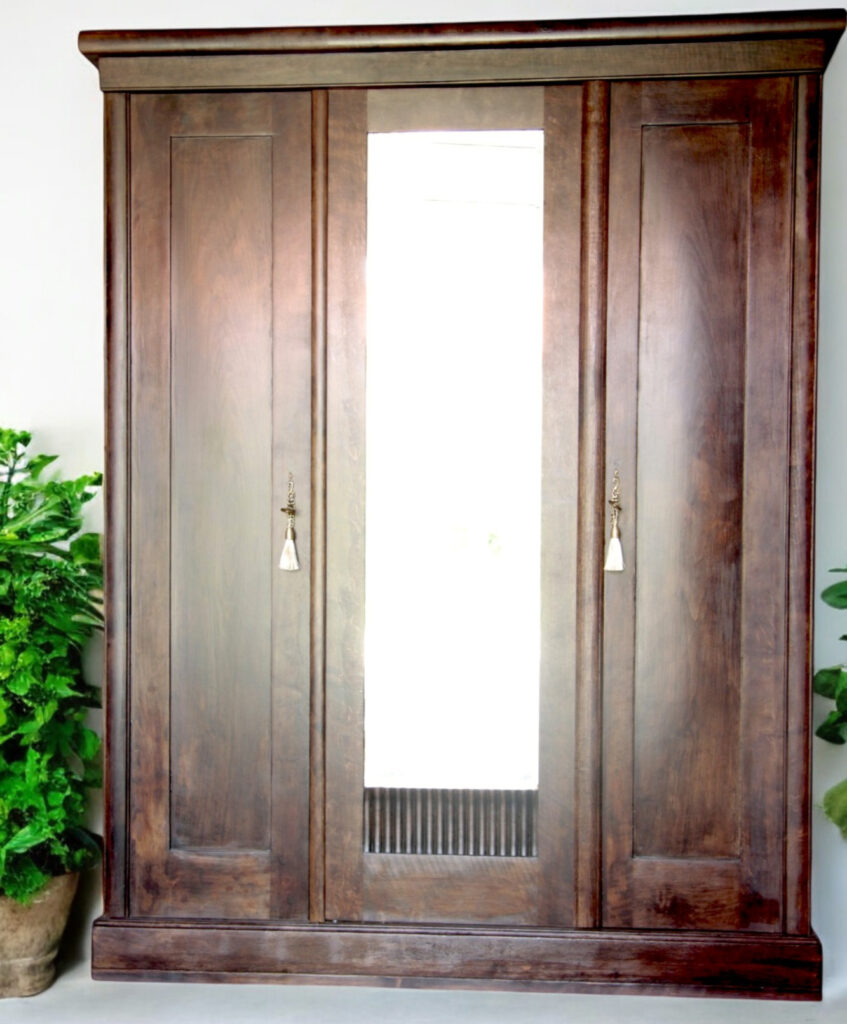 renowacja, odnawianie szafy