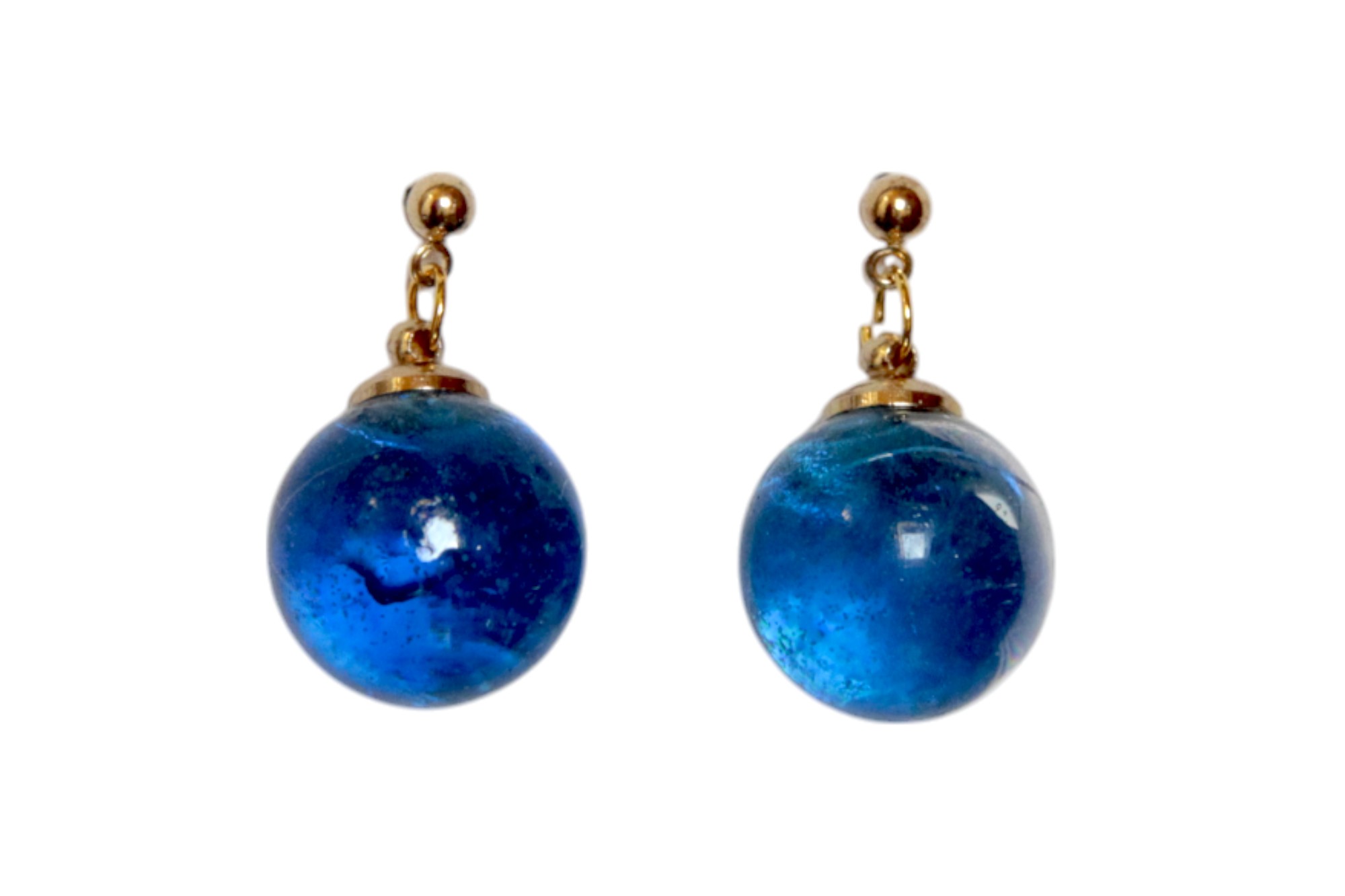 kolczyki z żywicy, kolczyki